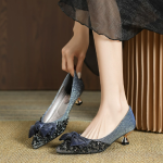 Women's pointed-toe stiletto heels