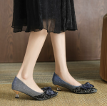 Women's pointed-toe stiletto heels - Image 2